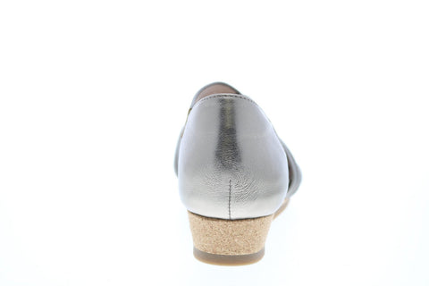 Earth Inc. Ficus Gemini Metallic Womens Gold Leather Strap Sandals Shoes