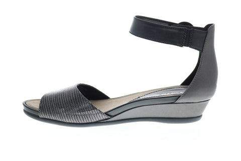 Earth Inc. Hera Textured Womens Gray Leather Strap Flats Shoes