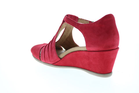 Earth Inc. Primrose T Strap Wedge Womens Red Nubuck Strap Wedges Heels Shoes