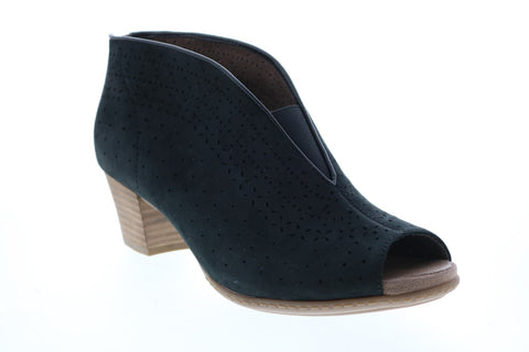 Earth Inc. Calgary Quebec Soft Buck Womens Black Leather Ankle & Booties Boots