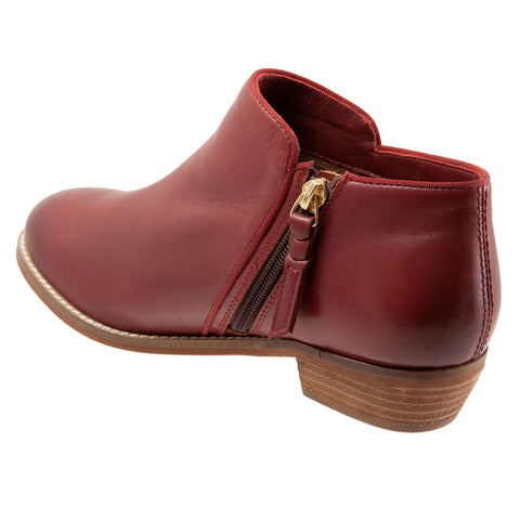 Softwalk Rocklin S1457-601 Womens Red Leather Zipper Ankle & Booties Boots