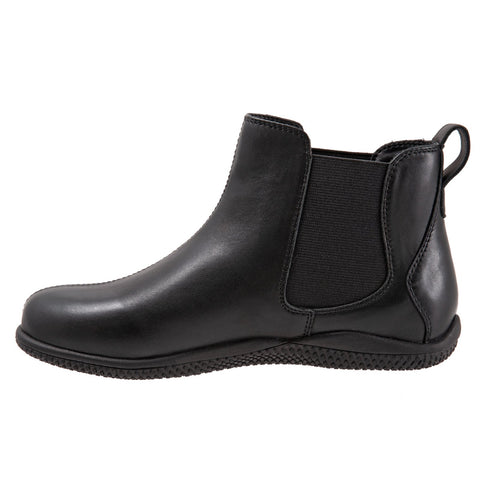 Softwalk Highland S2053-001 Womens Black Leather Slip On Chelsea Boots