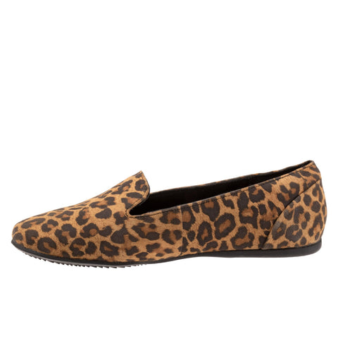 Softwalk Shelby S2258-916 Womens Brown Wide Suede Loafer Flats Shoes