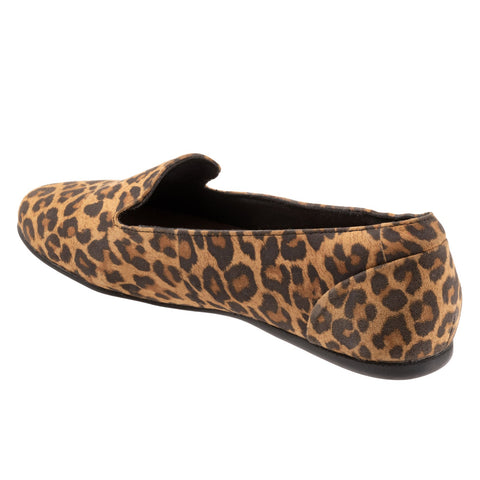 Softwalk Shelby S2258-916 Womens Brown Wide Suede Loafer Flats Shoes