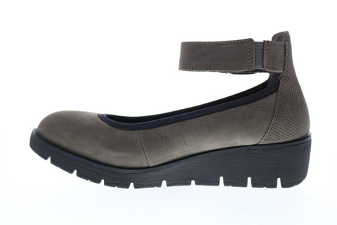 Earth Inc. Zurich Sion Soft Buck Womens Gray Nubuck Strap Flats Shoes