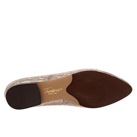 Trotters Estee T1556-232 Womens Brown Extra Wide Leather Ballet Flats Shoes