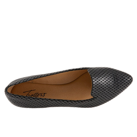 Trotters Harlowe T1707-013 Womens Black Leather Slip On Loafer Flats Shoes