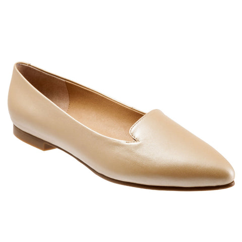 Trotters Harlowe T1707-712 Womens Gold Wide Leather Loafer Flats Shoes