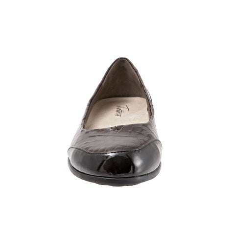 Trotters Arnello T1751-242 Womens Brown Narrow Leather Loafer Flats Shoes