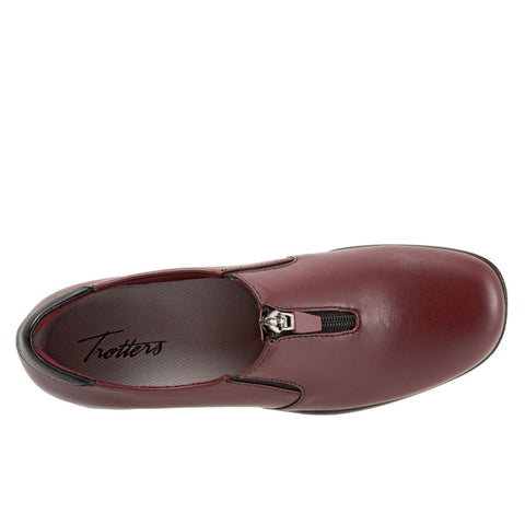 Trotters Jacey T1759-601 Womens Red Wide Leather Slip On Loafer Flats Shoes