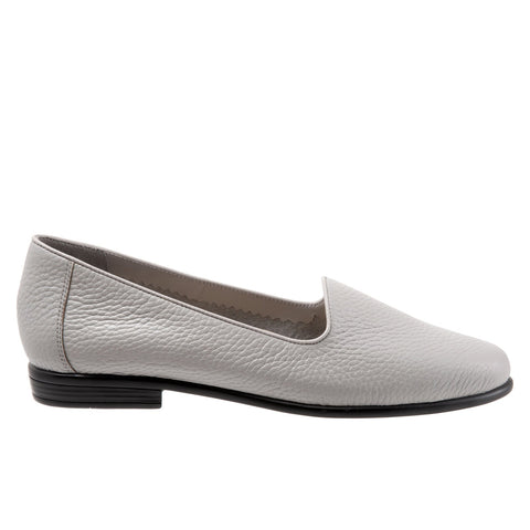 Trotters Liz Tumbled T1807-020 Womens Gray Extra Wide Loafer Flats Shoes