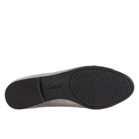 Trotters Aubrey T1850-039 Womens Silver Leather Ballet Flats Shoes