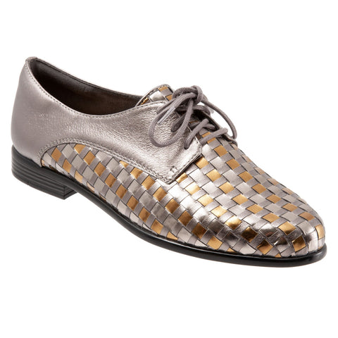 Trotters Lizzie T1858-042 Womens Silver Narrow Leather Loafer Flats Shoes
