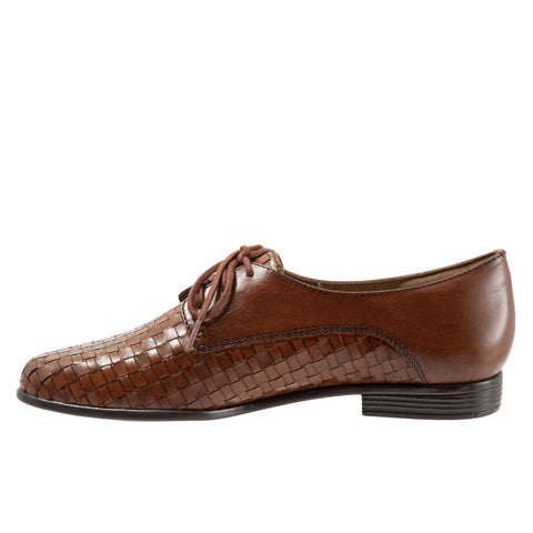 Trotters Lizzie T1858-206 Womens Brown Leather Loafer Flats Shoes