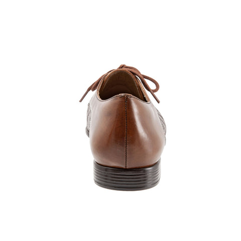 Trotters Lizzie T1858-206 Womens Brown Leather Loafer Flats Shoes