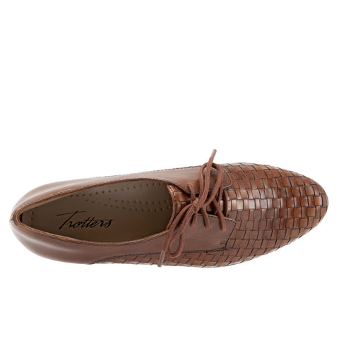 Trotters Lizzie T1858-206 Womens Brown Leather Loafer Flats Shoes