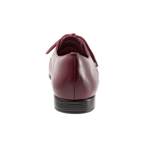 Trotters Lizzie T1858-755 Womens Burgundy Narrow Leather Loafer Flats Shoes