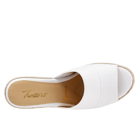 Trotters Colony T1903-100 Womens White Leather Wedges Sandals Shoes