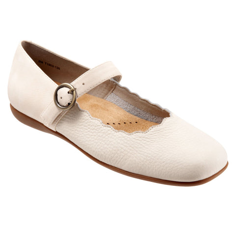 Trotters Sugar T1963-126 Womens Beige Wide Leather Mary Jane Flats Shoes