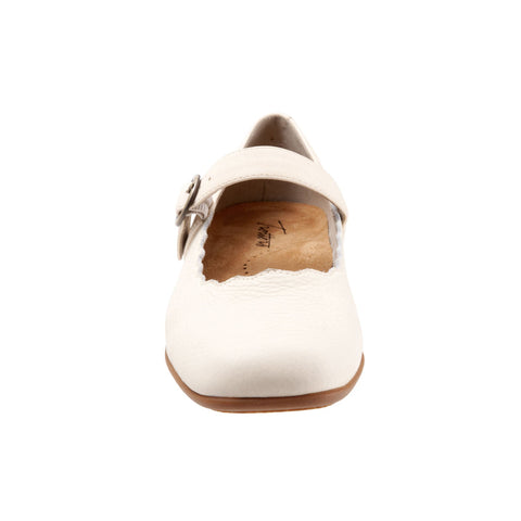 Trotters Sugar T1963-126 Womens Beige Wide Leather Mary Jane Flats Shoes