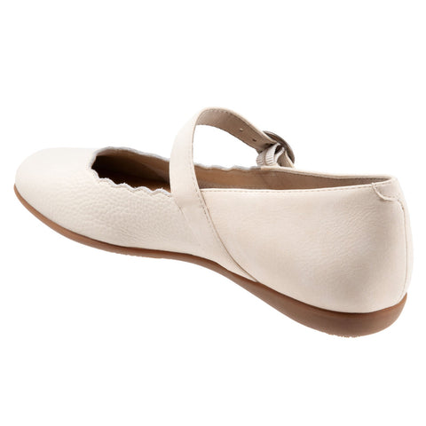 Trotters Sugar T1963-126 Womens Beige Wide Leather Mary Jane Flats Shoes