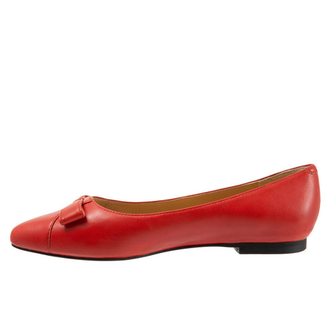 Trotters Erica T2004-600 Womens Red Wide Leather Slip On Ballet Flats Shoes