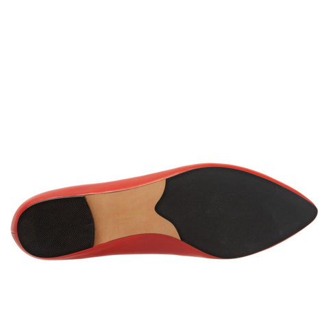 Trotters Erica T2004-600 Womens Red Wide Leather Slip On Ballet Flats Shoes