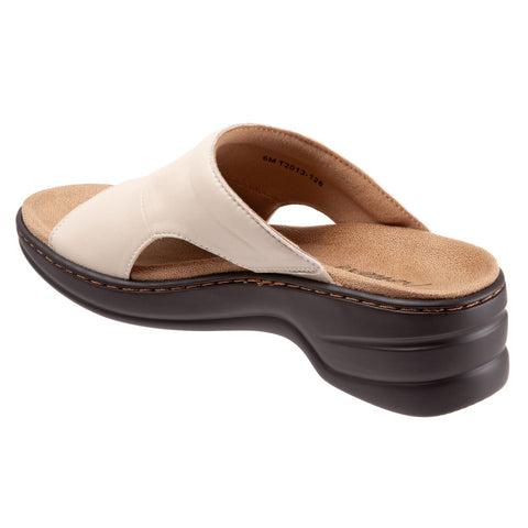 Trotters Nara T2013-126 Womens Beige Wide Leather Slides Sandals Shoes