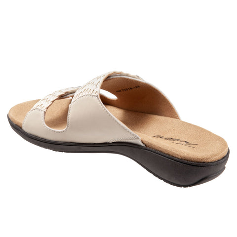 Trotters Terri T2018-126 Womens Beige Wide Leather Slides Sandals Shoes