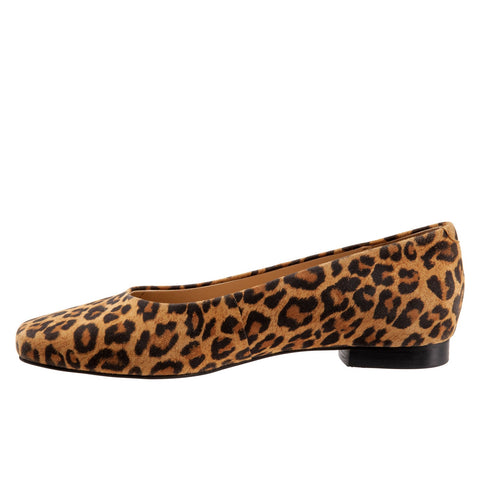 Trotters Honor T2057-910 Womens Brown Wide Suede Slip On Ballet Flats Shoes