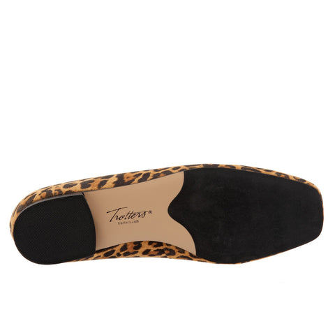 Trotters Honor T2057-910 Womens Brown Wide Suede Slip On Ballet Flats Shoes
