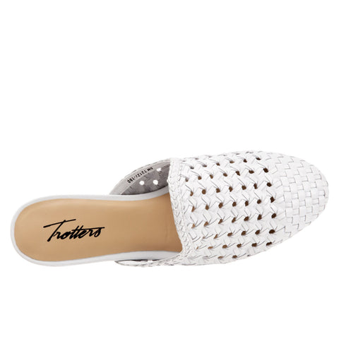 Trotters Leona T2127-100 Womens White Leather Slides Sandals Shoes