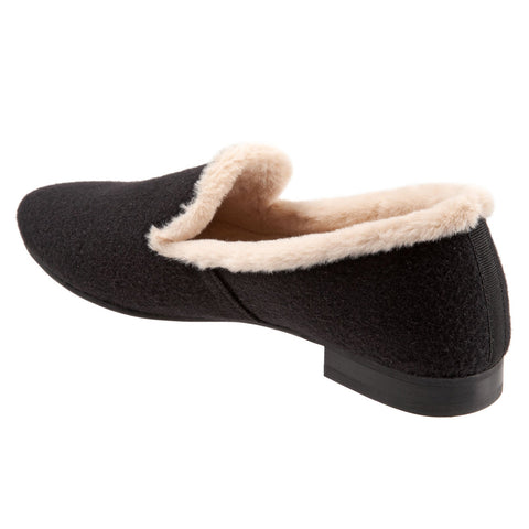 Trotters Glory T2160-018 Womens Black Wide Suede Slip On Loafer Flats Shoes