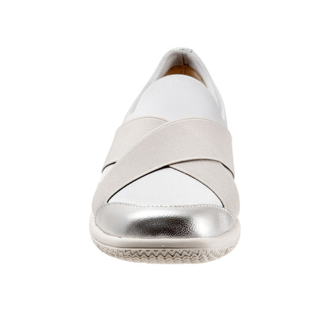 Trotters Urbana T2167-044 Womens Silver Wide Canvas Lifestyle Sneakers Shoes