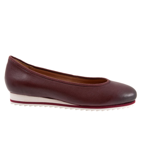 Trotters Isla T2170-627 Womens Burgundy Leather Slip On Ballet Flats Shoes