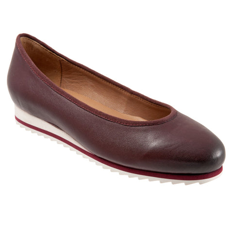 Trotters Isla T2170-627 Womens Burgundy Leather Slip On Ballet Flats Shoes