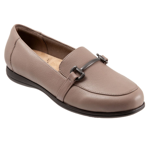 Trotters Donelle T2172-117 Womens Brown Leather Slip On Loafer Flats Shoes