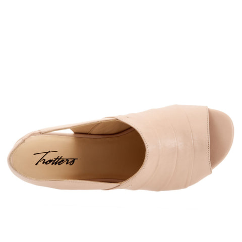 Trotters Nina T2225-112 Womens Beige Leather Heeled Sandals Shoes