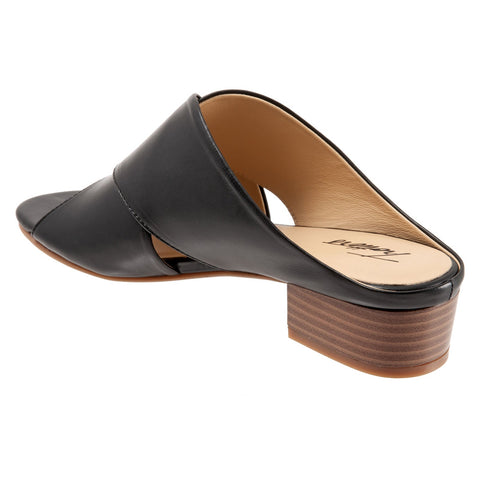 Trotters Nora T2226-001 Womens Black Wide Leather Heeled Sandals Shoes