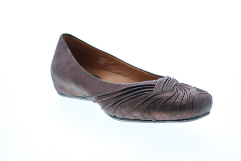 Earthies Vanya Distressed Leather VANYA-COP Womens Black Ballet Flats Shoes