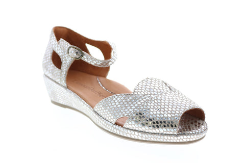 L'Amour Des Pieds Betterton Womens Gold Leather Strap Slingback Flats Shoes