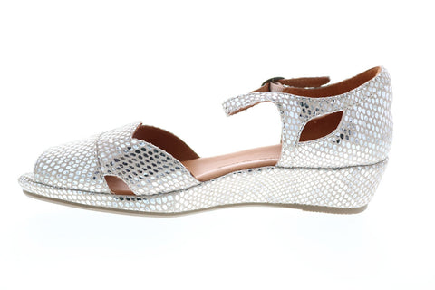 L'Amour Des Pieds Betterton Womens Gold Leather Strap Slingback Flats Shoes
