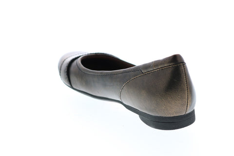 Rockport Owned Emma CAH13BZ Womens Brown Leather Slip On Loafer Flats Shoes