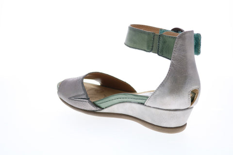 Earth Hera Metallic Leather Womens Gray Leather Strap Flats Shoes