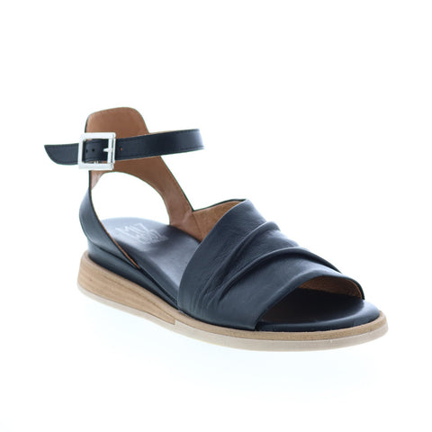 Miz Mooz Claire Womens Black Leather Wedges Sandals Shoes