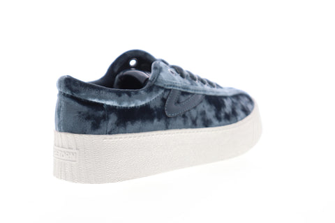 Tretorn Nylite 4 Bold Womens Gray Canvas Low Top Lifestyle Sneakers Shoes